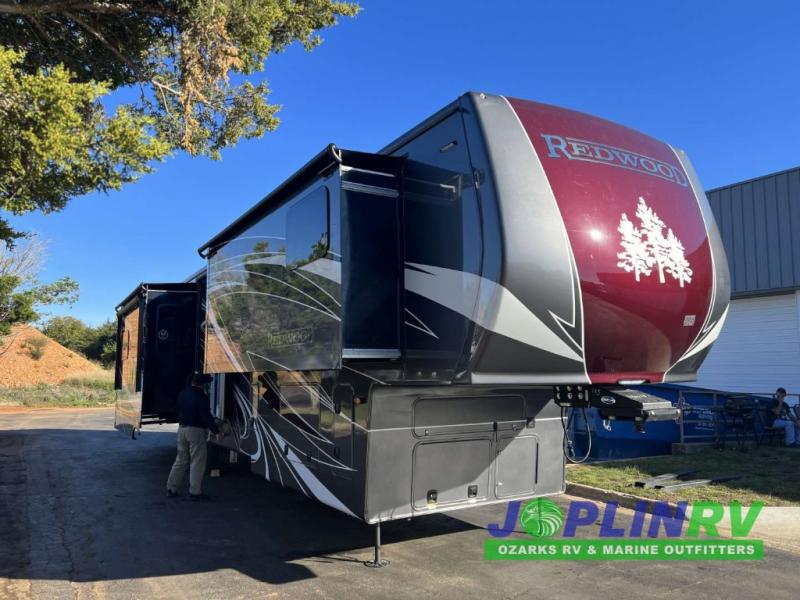 Redwood RV Redwood 3401RL