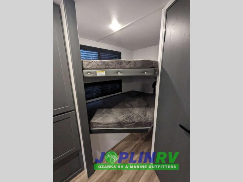 Keystone RV Bullet Crossfire Double Axle 2680BH