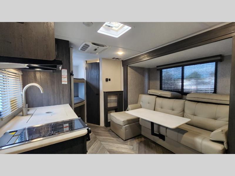Used 2021 Forest River RV Ozark 1680BSK